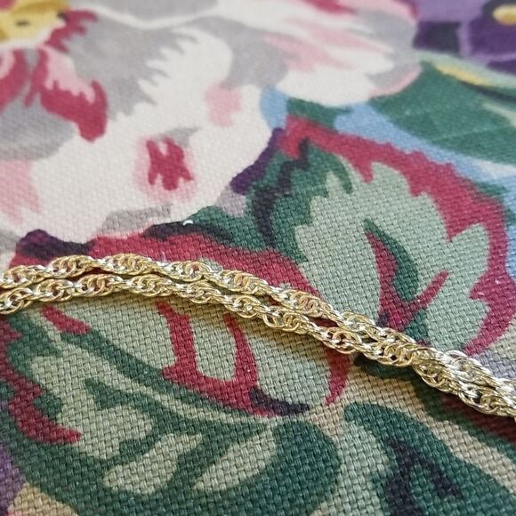 Kendra Scott RAYNE GOLD Necklace with CORAL COLORED Pendant!!! NWOT!Beautiful! - Picture 3 of 8